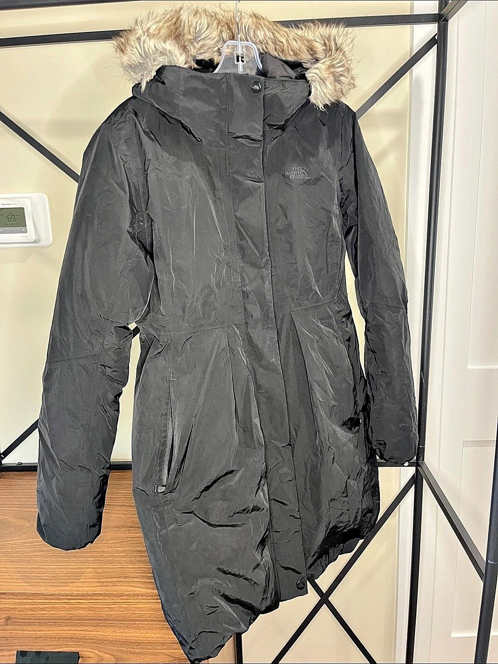 The North Face Women'Small Arctic Parka Black Puffer Coat Medium